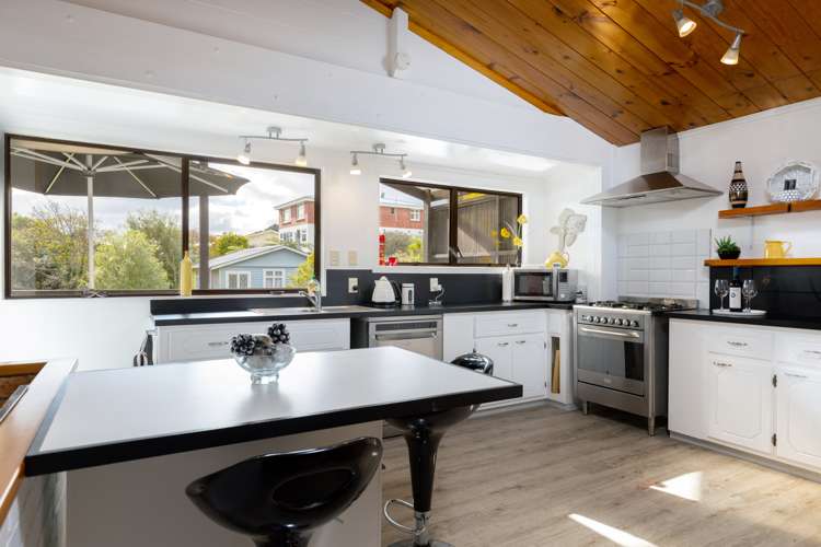 19 Broadway Picton_17