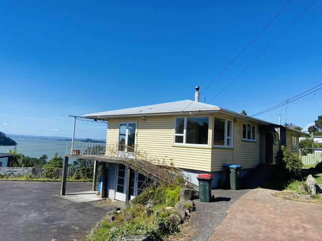 3 bedroom house with amazing sea view