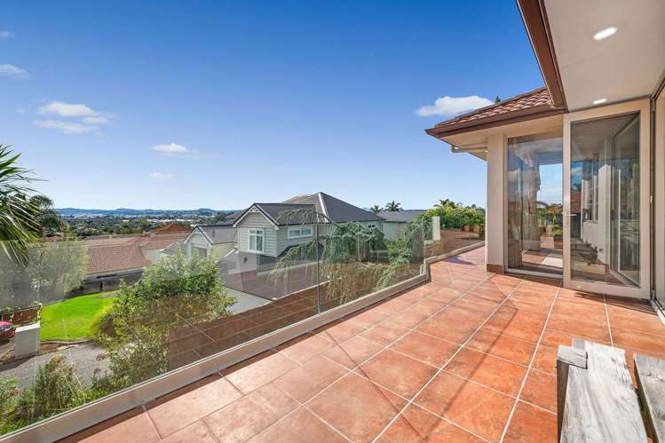 10 Mangerton Lane East Tamaki Heights_15