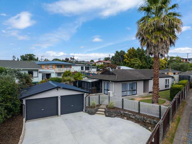 9 Glendale Drive Dinsdale_1