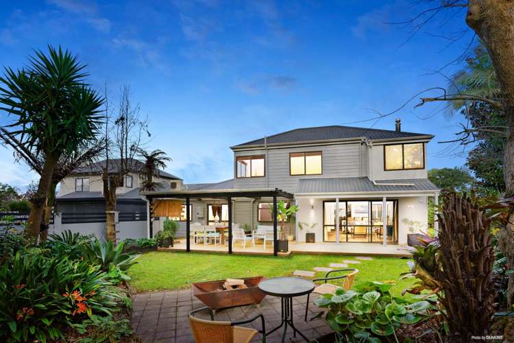 1/181 Carnoustie Drive Wattle Downs_1