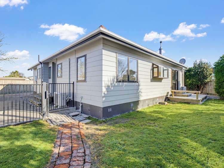 19 Chadwick Place Highbury_32