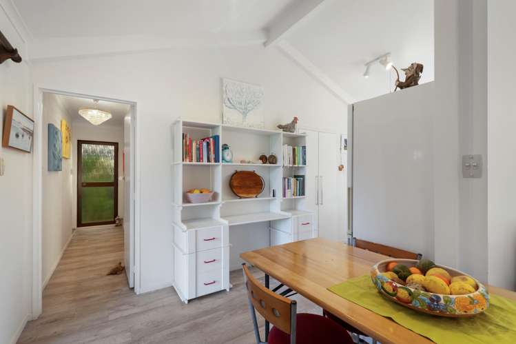 1 Koutunui Road Athenree_11