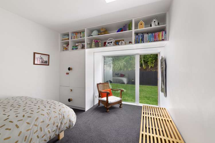 94 Sidlaw Street Strathmore Park_11