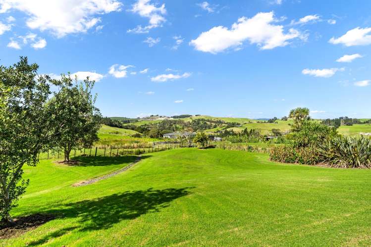 231 Valley View Road Otaika_28