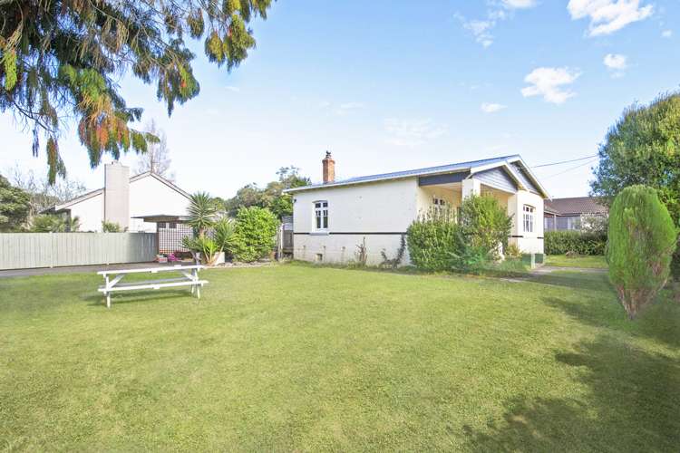 2 Rewa Street New Lynn_11