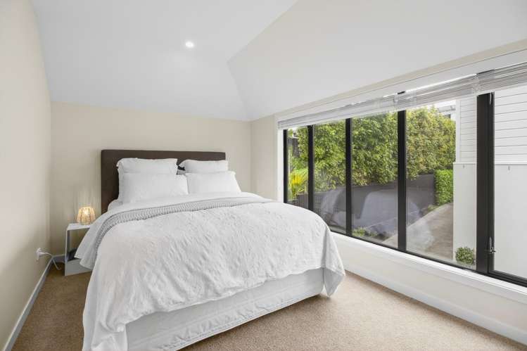 21c Newell Street Point Chevalier_9