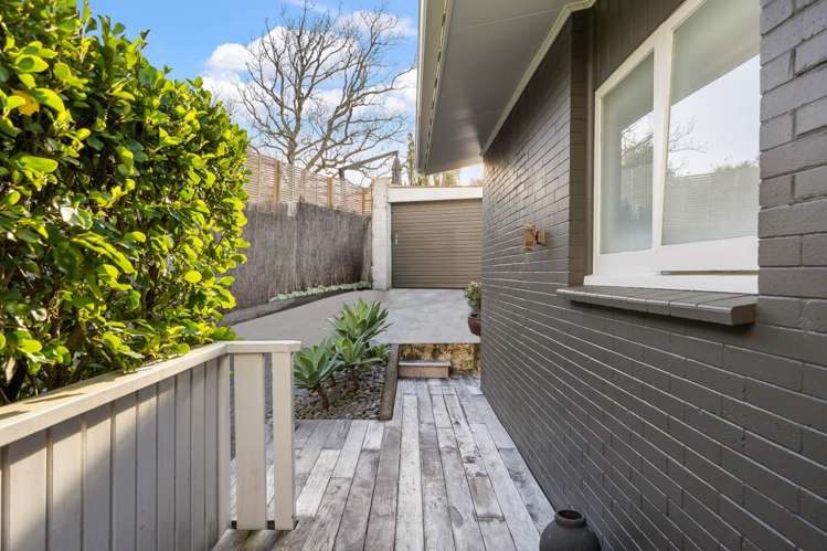 6 Caulton Street St Johns_25