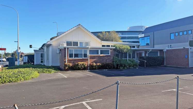 37 Taharoto Road Takapuna_7