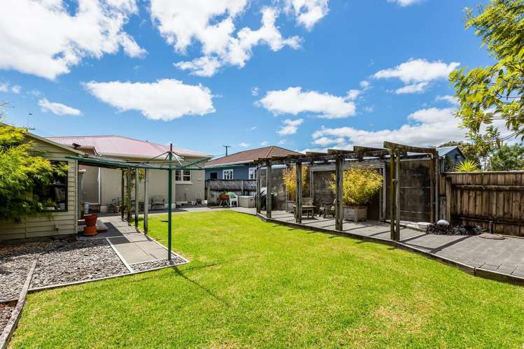 150 Waiwhetu Road Waterloo_15