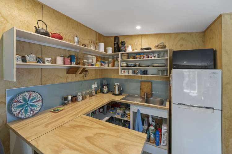 46 Eighty Eight Valley Road Wakefield_23