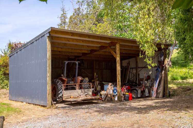 68 Eringa Road Longbush_22