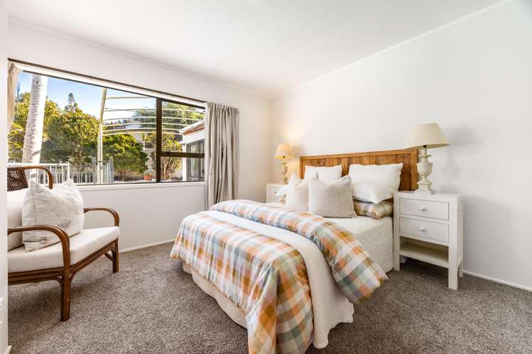 203 Chelsea View Drive Chatswood_16