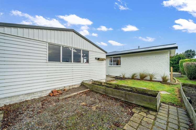 255 Talbot Street Hargest_22