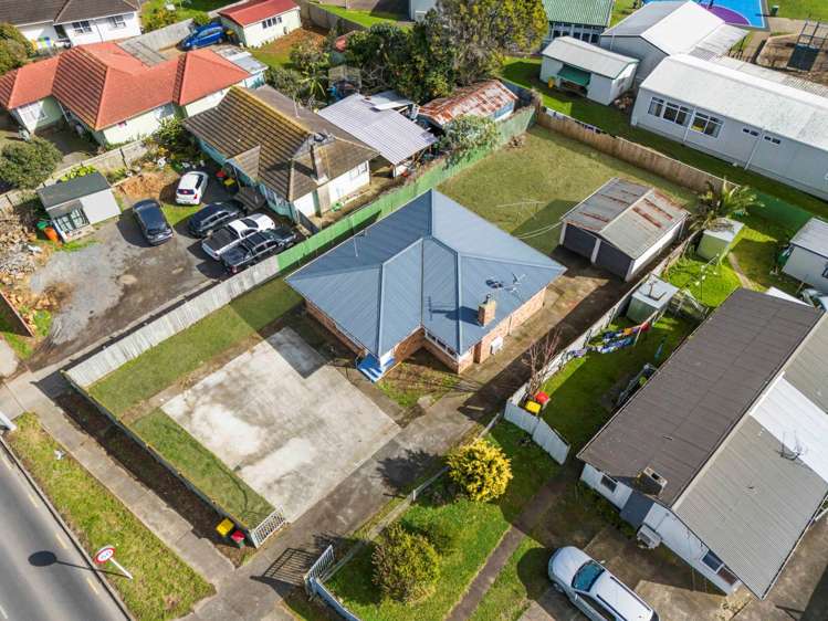 491 Massey Road Mangere_13