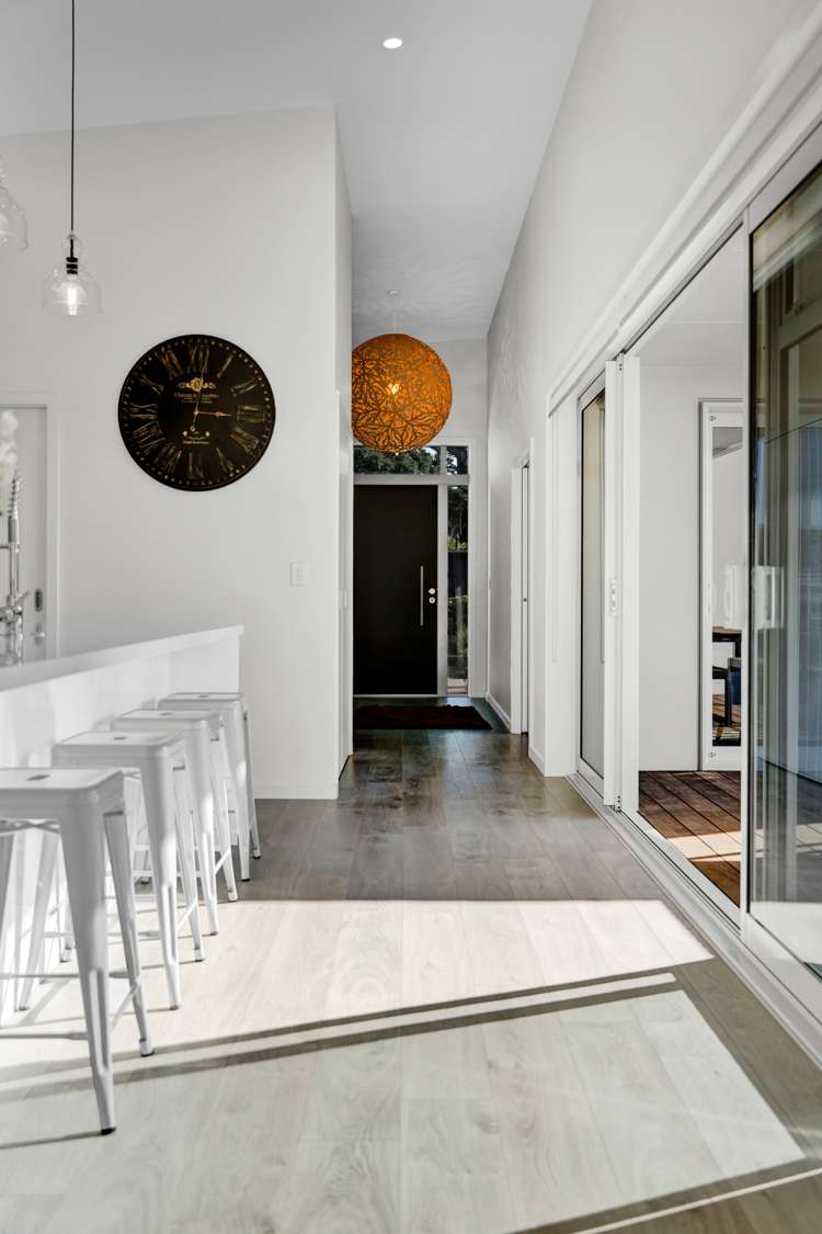 24 Kotare Drive Waiwhakaiho_5