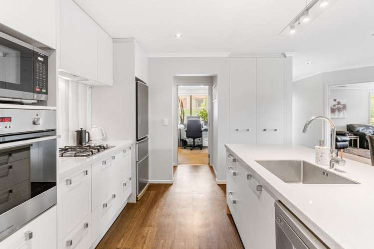 23 Grandvista Drive Green Island_8