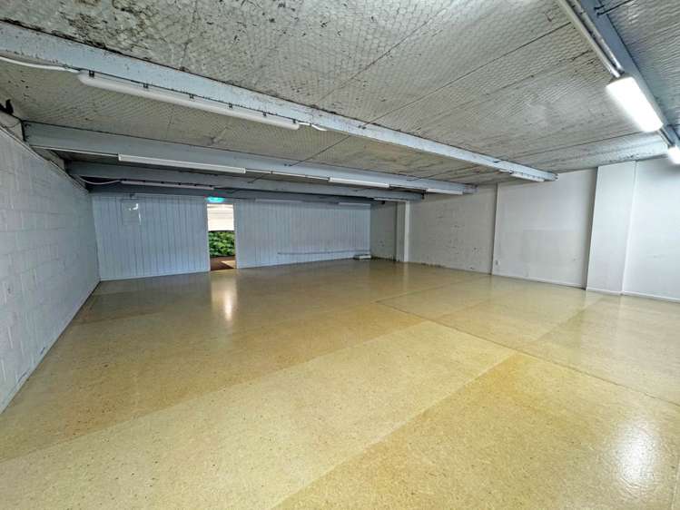 247 Moore Street Howick_5