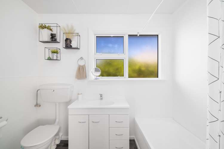 1/48 Staveley Street Avonhead_7