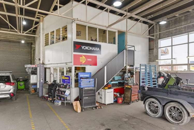 309-311 Oxford Street Levin_23