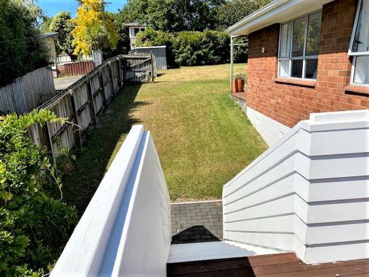 1 Phillip Parade Forrest Hill_3