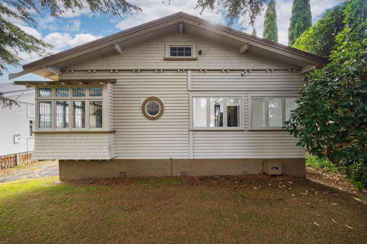 54 Lloyd Avenue Mount Albert_28