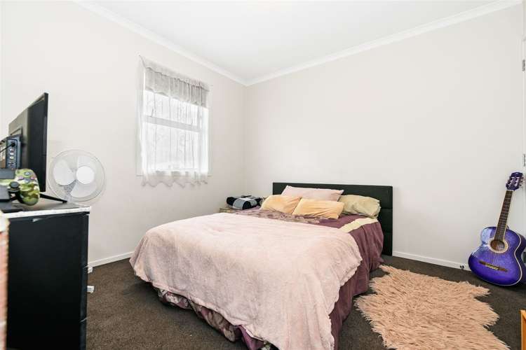 63 Chiefs Court Hamilton East_10