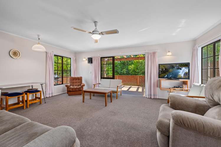 18 Phillips Road Ngakuta Bay_6