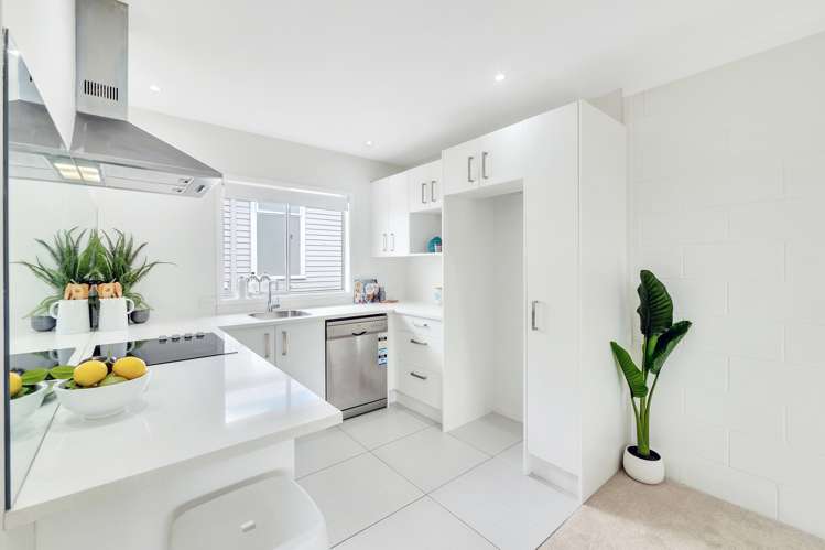 4/45 Willcott Street Mount Albert_5