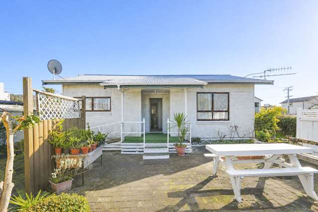 23A Kawaha Point Road Fairy Springs_1