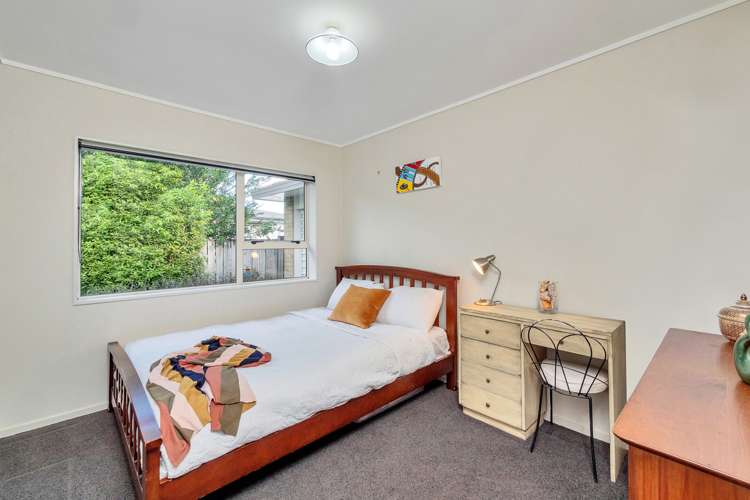 2/3 Argyle Avenue Pahurehure_16