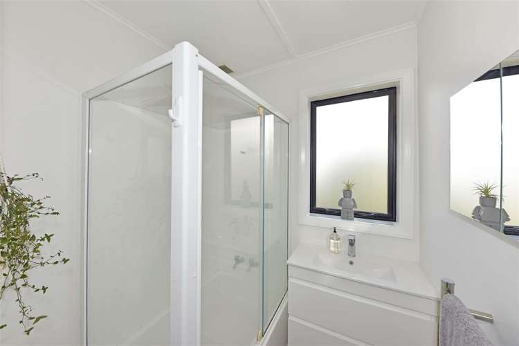 9 Morrison Avenue Northcote_12