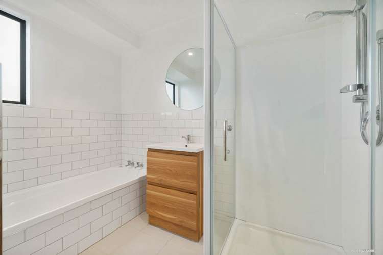 2/17 Heathglen Place Bayview_9