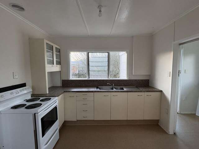 6 Kiwi Street 11464_2