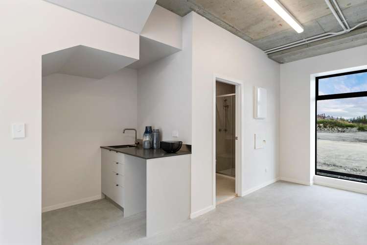 - Loft 22, Village Works, 175 Maori Jack Road Jacks Point_14