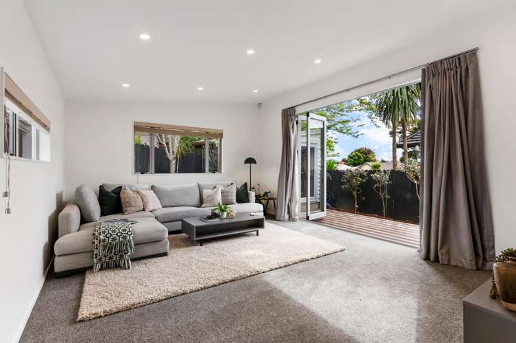 20A Glenross Drive Wattle Downs_8
