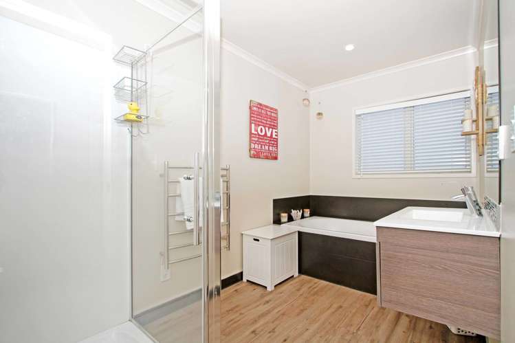 12 Andre Rise Stanmore Bay_3