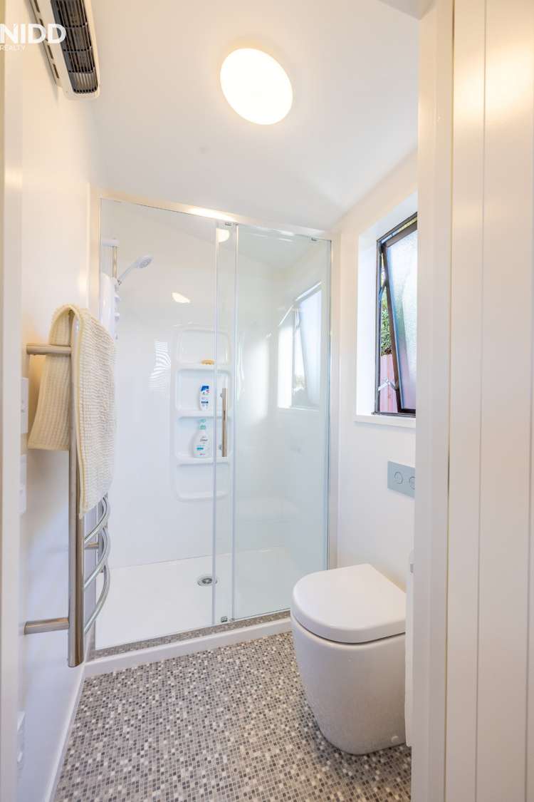 52 Kauri Street Ravensbourne_9