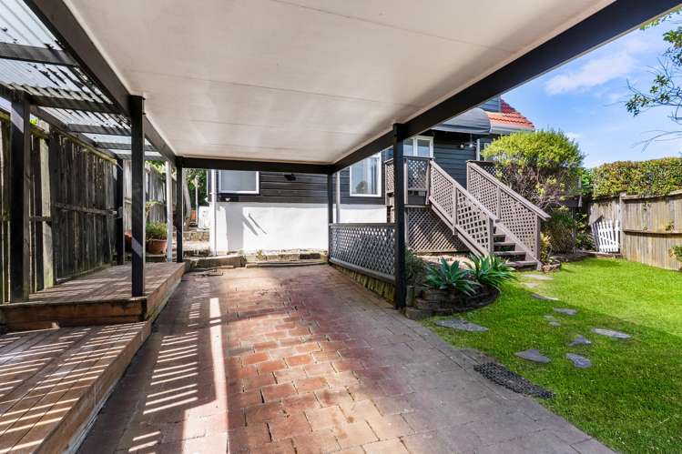 6/110 Norman Lesser Drive Saint Johns_27