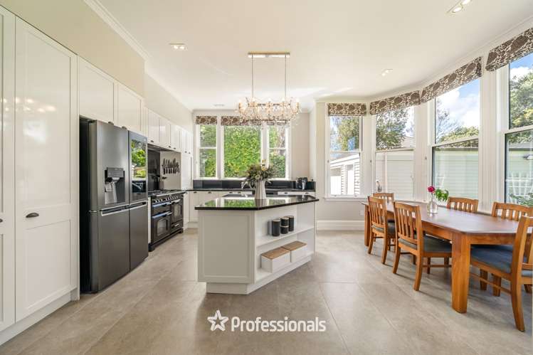 722 High Street Epuni_14