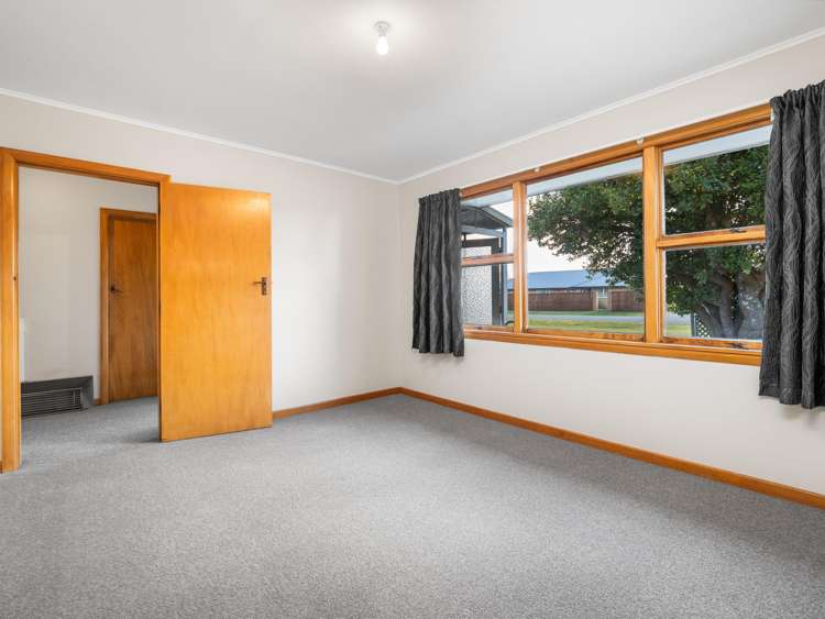 2 Le Fleming Street Darfield_11
