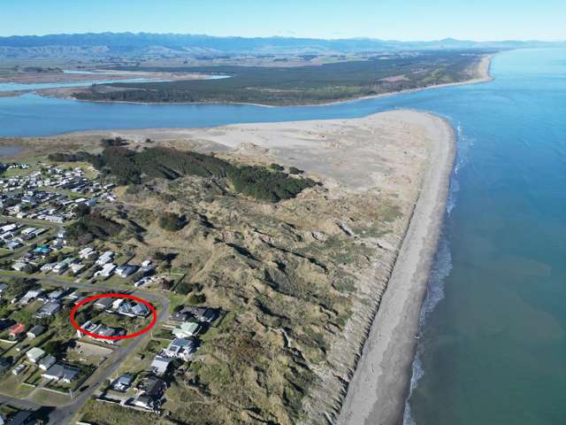 37 Marine Parade South Foxton Beach_4