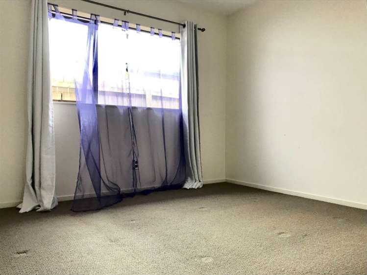 8a Tiari Place Mangere East_15