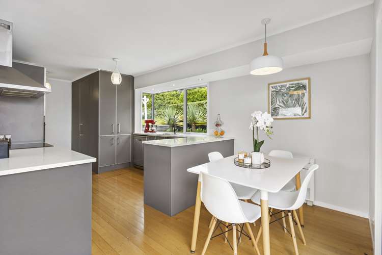 6 Stott Avenue Birkdale_4