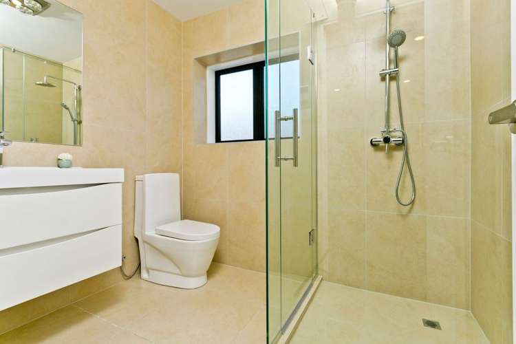 8a Wilkinson Way Browns Bay_19