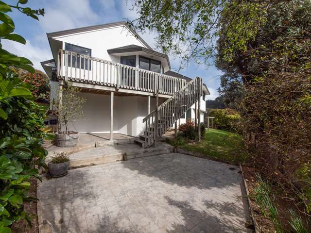 6 Myers Grove Churton Park_1