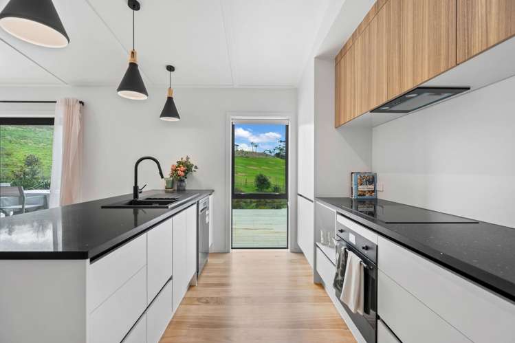 611 Baldrock Road Kaiwaka_12