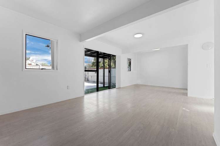 11/19A Gray Avenue Mangere East_5