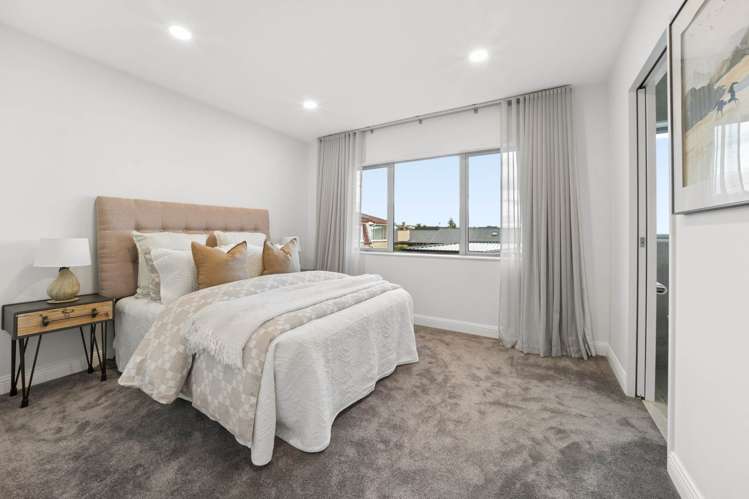 9 The Parade Bucklands Beach_22