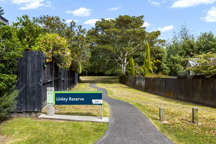 7 Linley Place Hillcrest_19